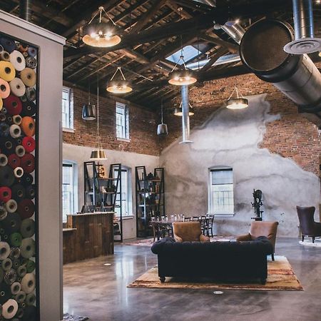 Hotel Millwright Amana Extérieur photo
