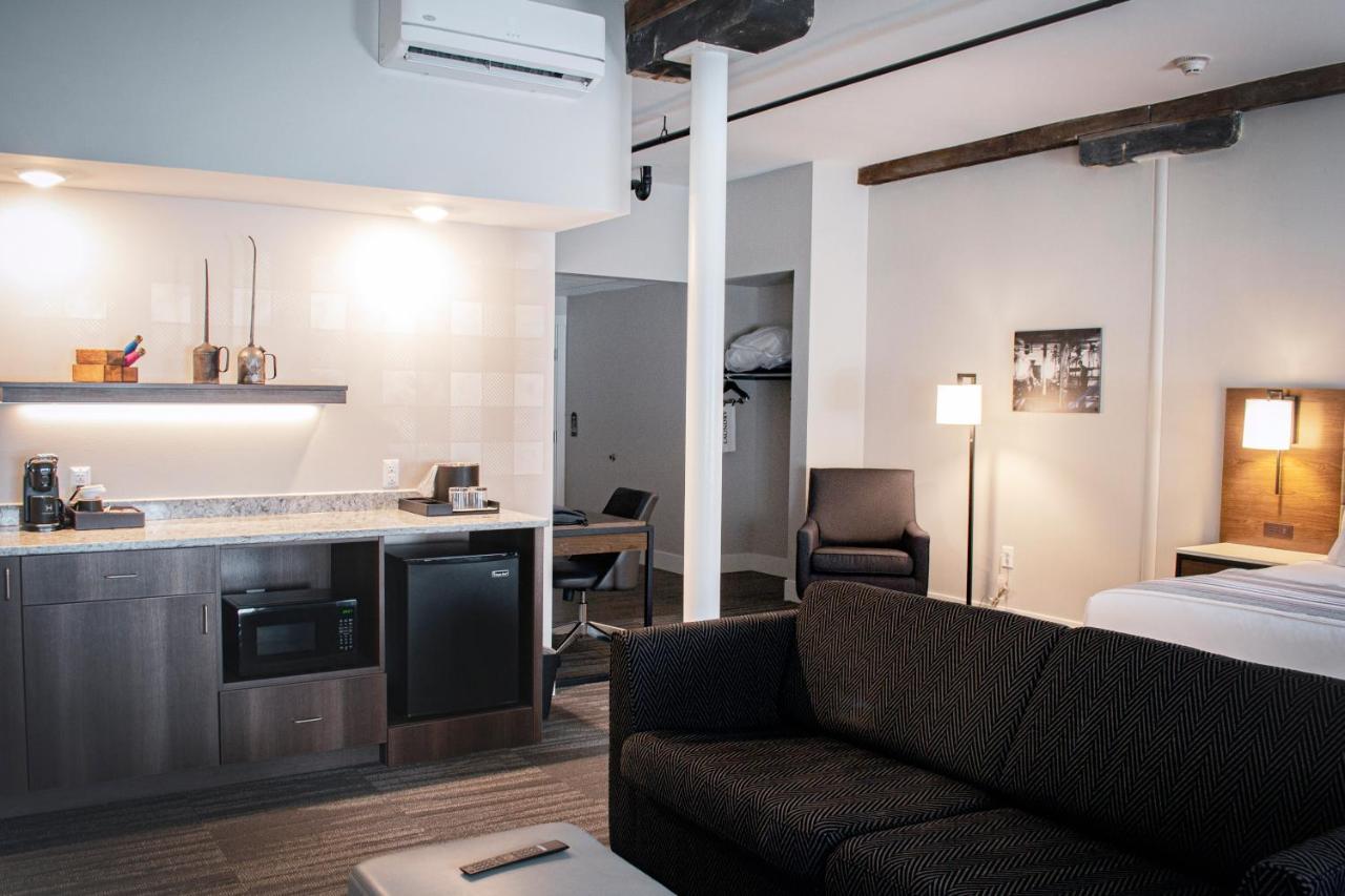 Hotel Millwright Amana Extérieur photo