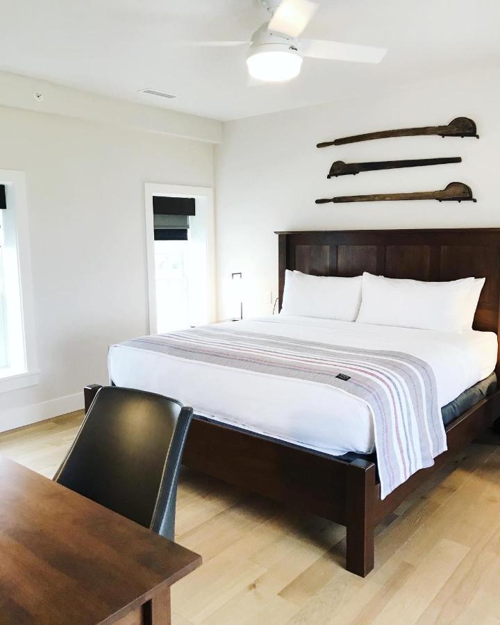 Hotel Millwright Amana Extérieur photo