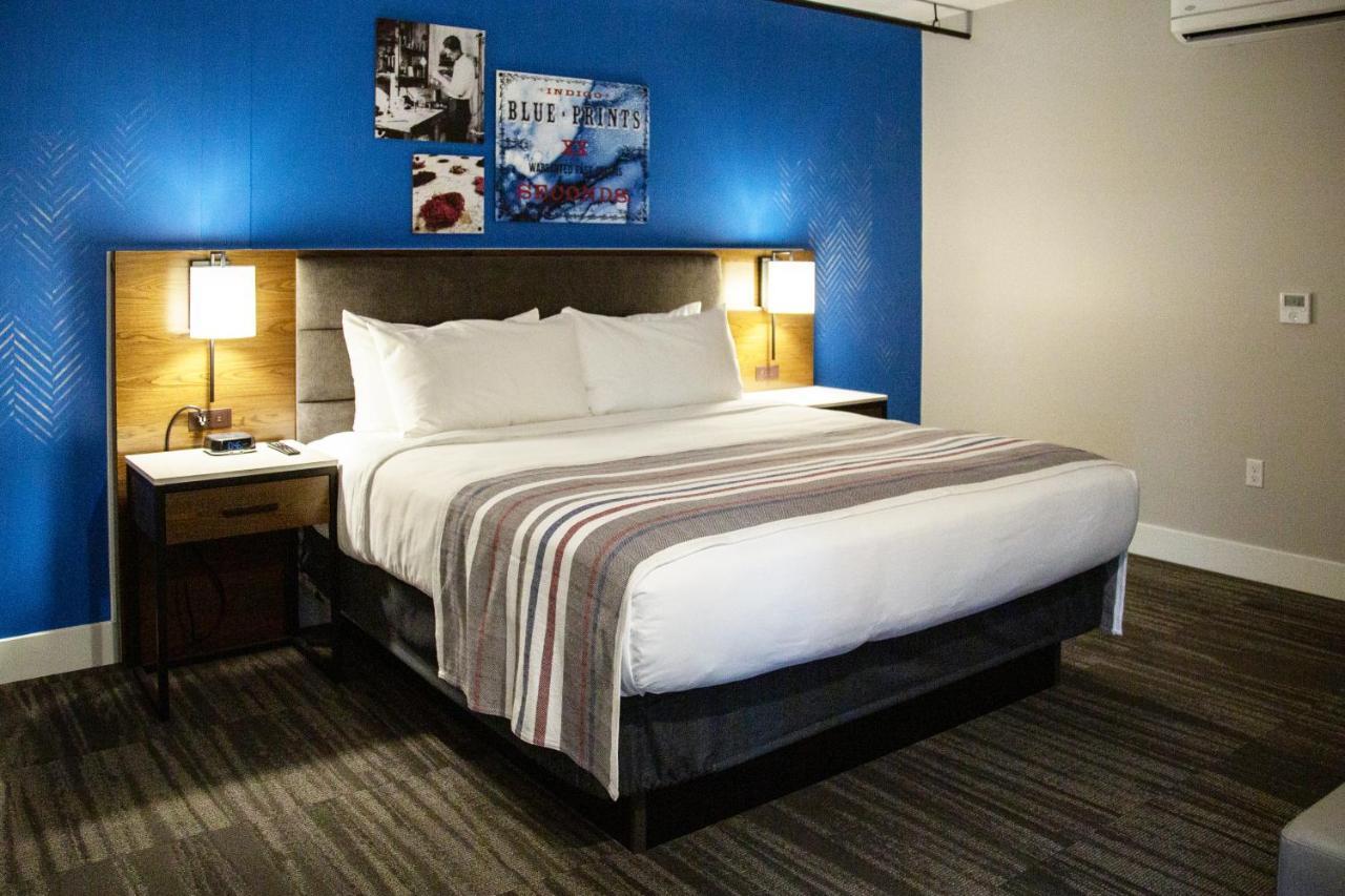 Hotel Millwright Amana Extérieur photo
